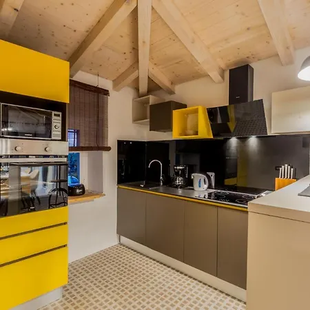 Cozy Nevia With Private Pool In Labin Near Rabac