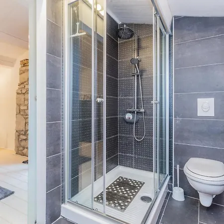 Cozy Nevia With Private Pool In Labin Near Rabac *