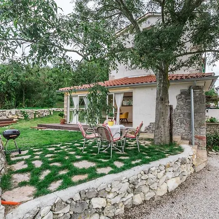 Cozy Nevia With Private Pool In Labin Near Rabac Villa