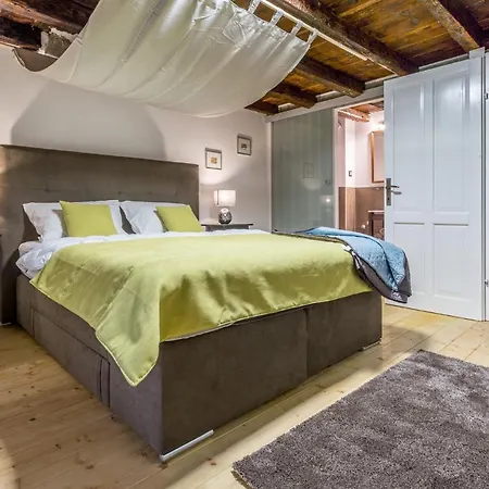 Villa Cozy Nevia With Private Pool In Labin Near Rabac *